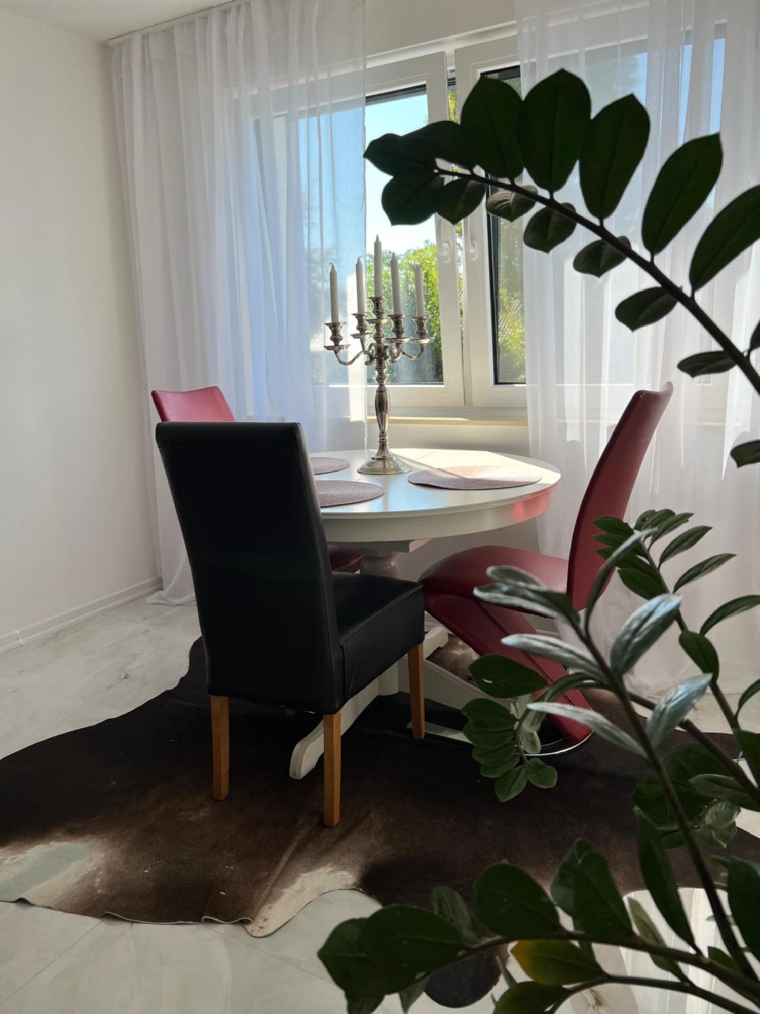 Relaxdays-Apartments 2 Garten Und Pool- Mitbenutzung, Kostenloser Parkplatz, Kontaktloser Checkin, Wifi Mit Smarttv Gütersloh Zewnętrze zdjęcie